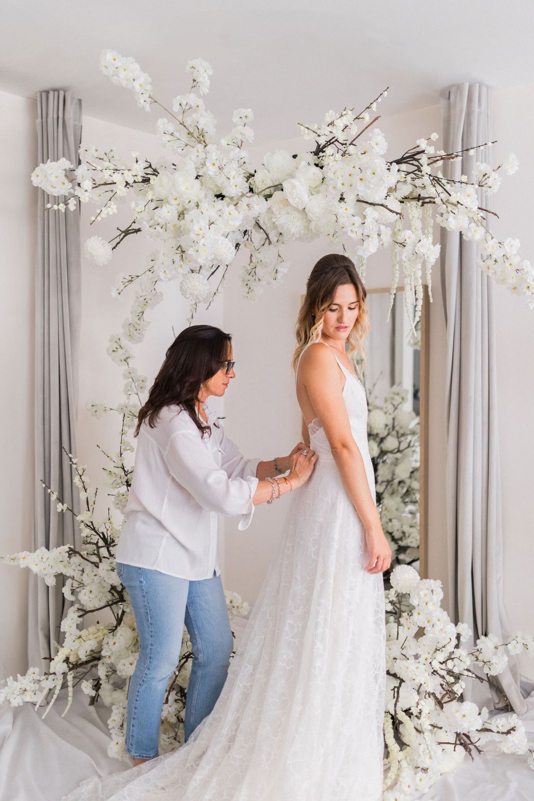 Conseils essentiels pour créer votre robe de mariée sur mesure