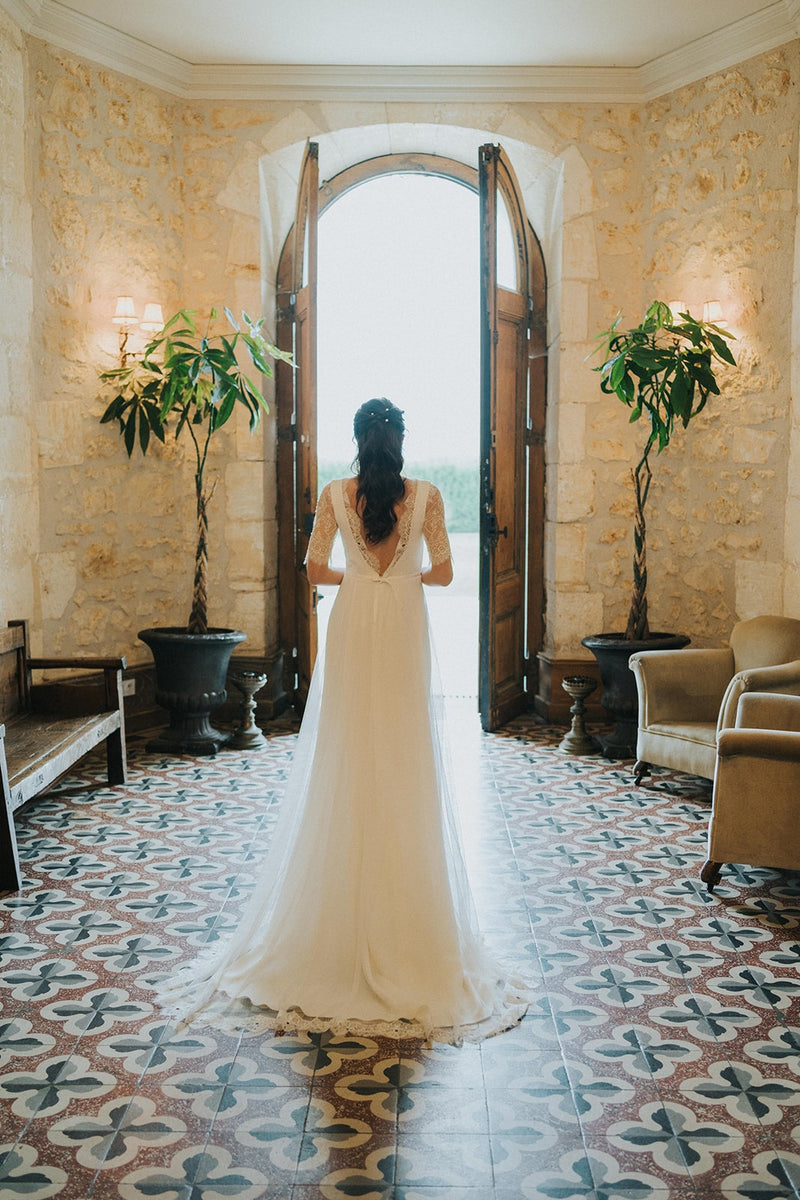 Rose, robe de mariée élégante dos nu, créatrice à Bordeaux Christelle Vasseur